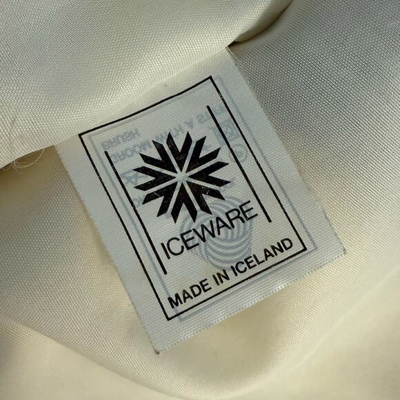 Iceware VTG 100% Pure New Wool of Iceland Full Zip Bomber Sweater Unisex Small - Picture 10 of 11